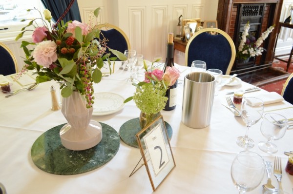 Geometric vase table centre