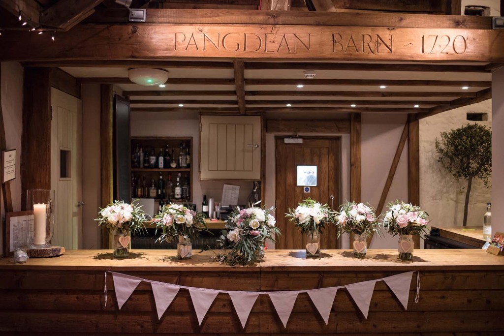 pangdean barn bar flowers