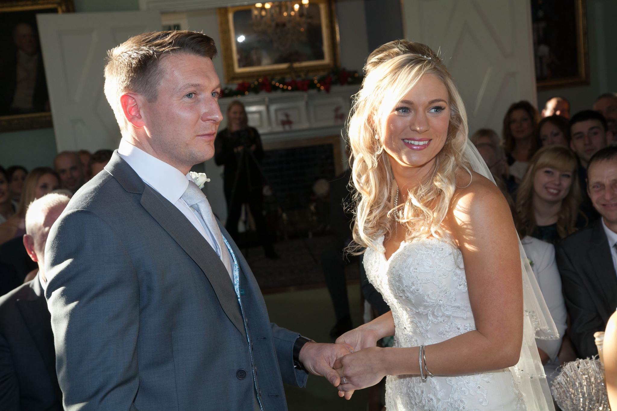 Bride & Groom. Winter wedding at Cissbury